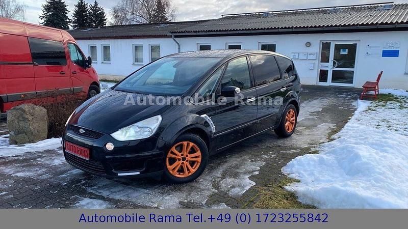 Schwarz Gebraucht 2009 Ford S-MAX Trend Van / Kleinbus | 3.300 € (Fairer Preis) - Bild 1/4