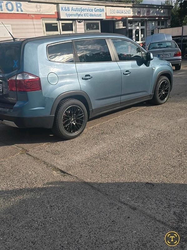 Gebraucht Chevrolet Orlando LT 141 PS (103 kW) 2013 Van / Kleinbus