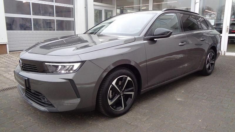 Gebraucht Opel Astra Edition 110 PS (80 kW) 2024 Grau Kombi