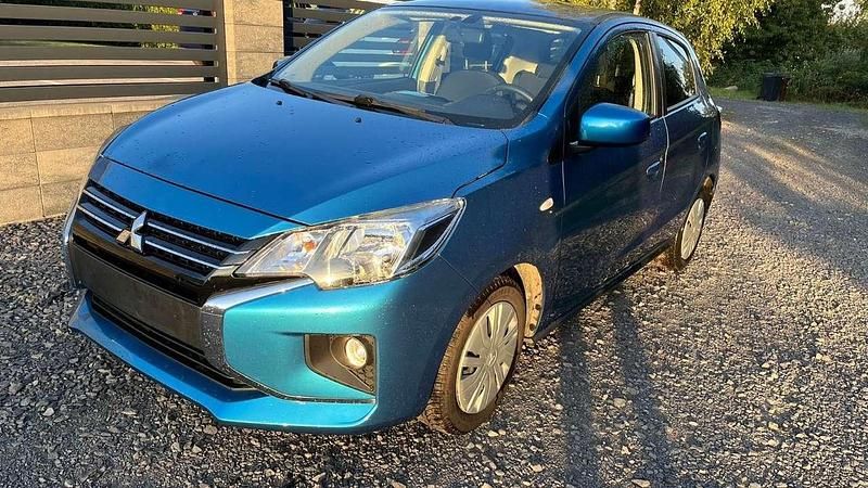 Gebraucht Mitsubishi Space Star Select+ 71 PS (52 kW) 2023 Cerulean/medium blue Kleinwagen