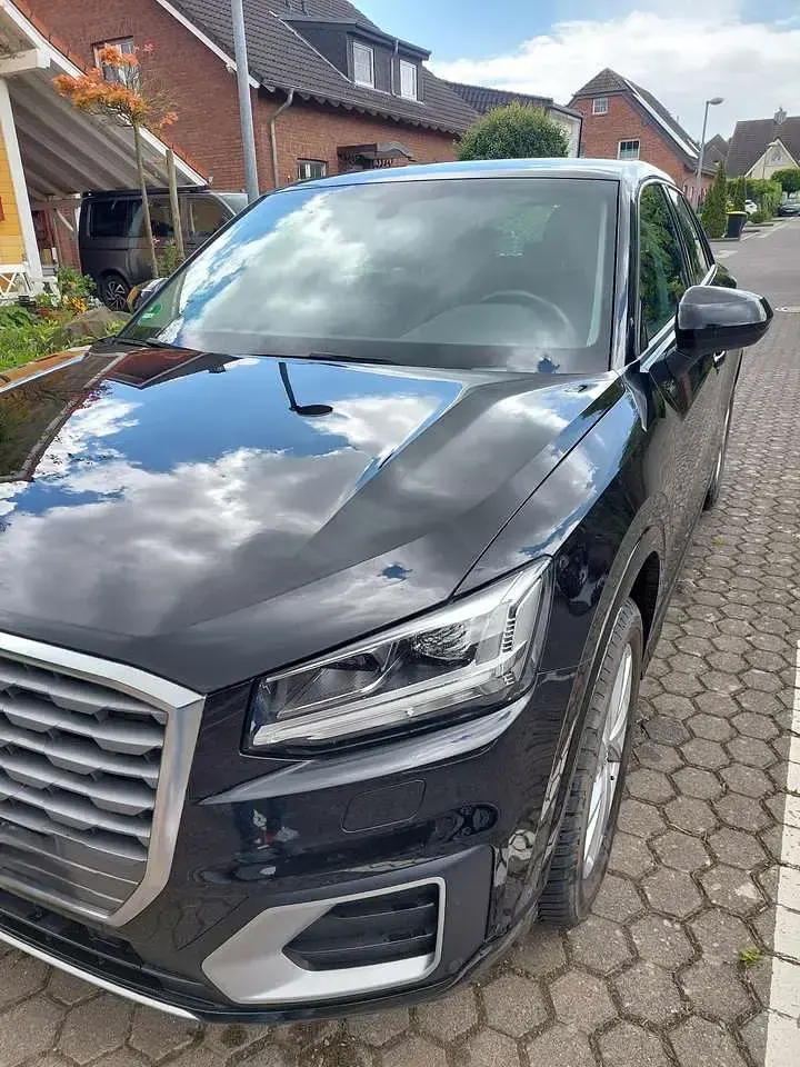 Gebraucht Audi Q2 Advanced 150 PS (110 kW) 2020 Schwarz SUV