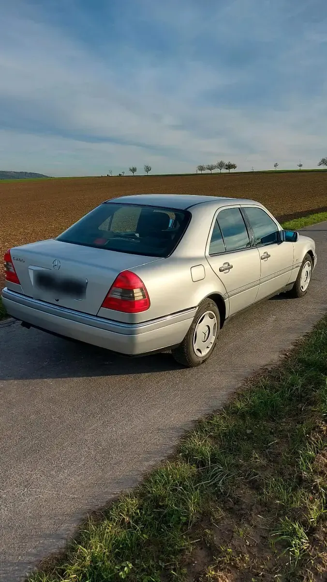 Gebraucht Mercedes C200 136 PS (100 kW) 1997 Limousine