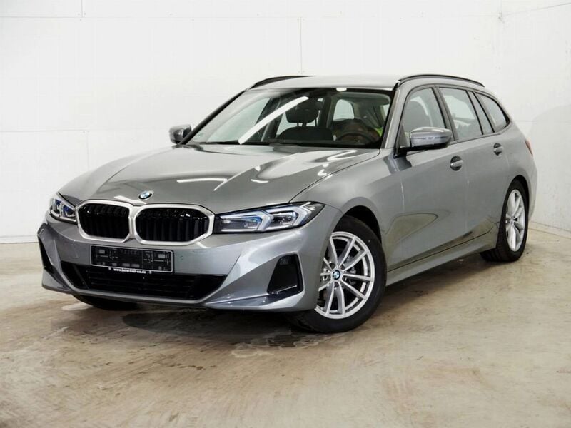 Grau Gebraucht 2024 BMW 318 Sport Line Kombi | 32.780 € (Fairer Preis) - Bild 1/4