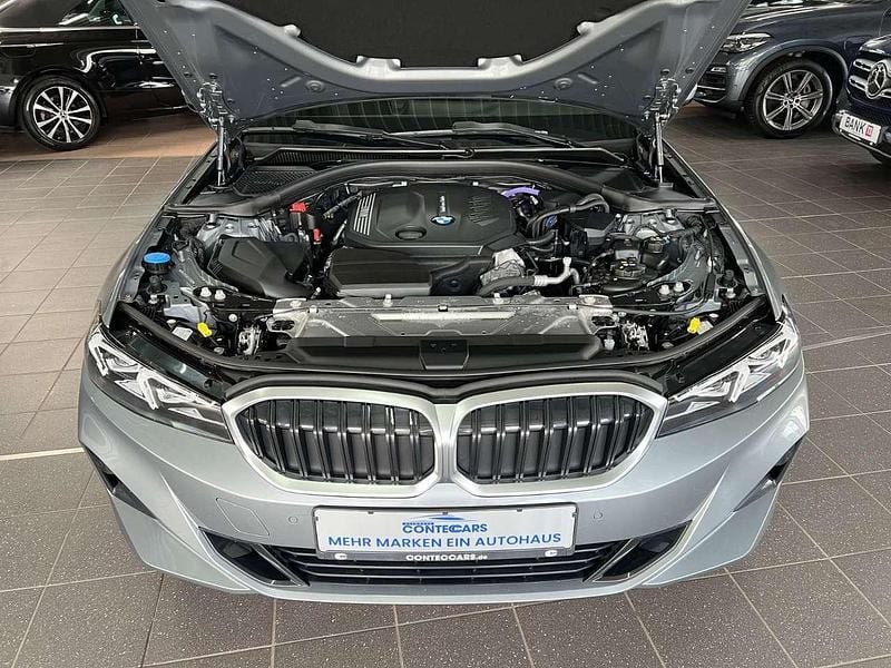 Gebraucht BMW 320 190 PS (139 kW) 2023 Grau Kombi