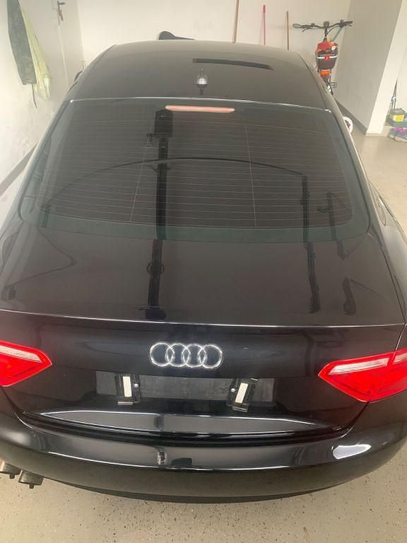 Gebraucht Audi A5 Sport 170 PS (125 kW) 2009 Schwarz Coupé