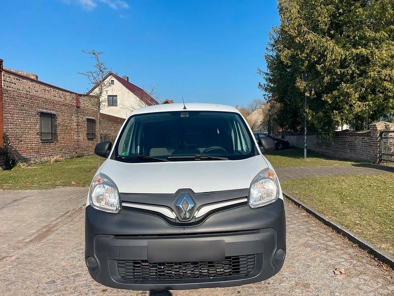 Gebraucht Renault Kangoo 114 PS (83 kW) 2019 Weiß Van / Kleinbus