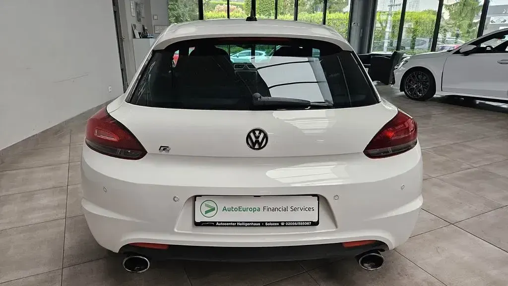 Gebraucht VW Scirocco Life 160 PS (117 kW) 2013 Weiß Coupé