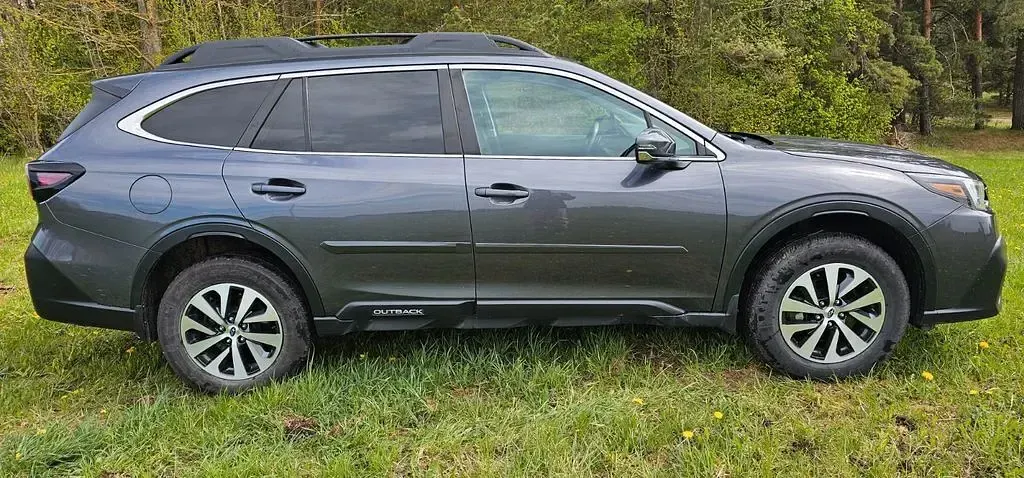Gebraucht Subaru Outback 185 PS (136 kW) 2022 Grau Kombi