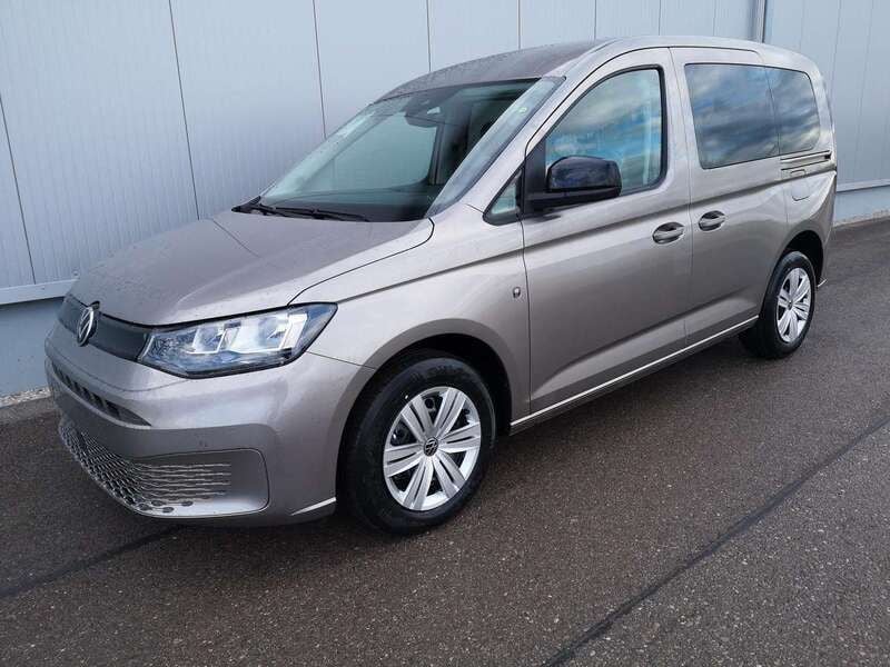 Mojavebeige metallic Neu 2025 VW Caddy Family Van / Kleinbus | 34.140 € (Superpreis) - Bild 1/2