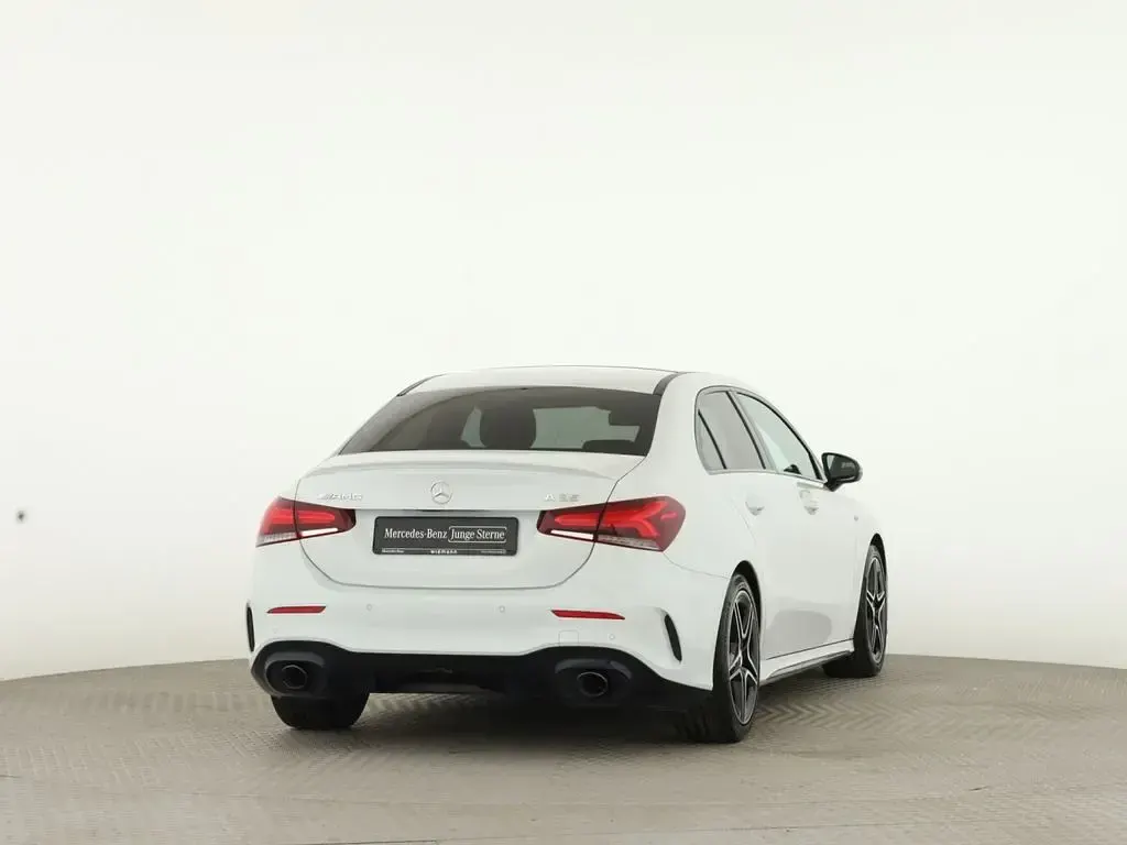Gebraucht Mercedes A35 AMG AMG 306 PS (225 kW) 2022 Digitalweiss Limousine