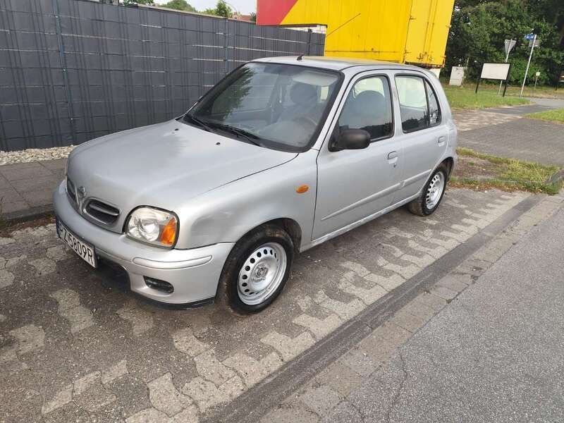 Silber Gebraucht 2002 Nissan Micra Comfort Kleinwagen | 650 € (Fairer Preis) - Bild 1/4