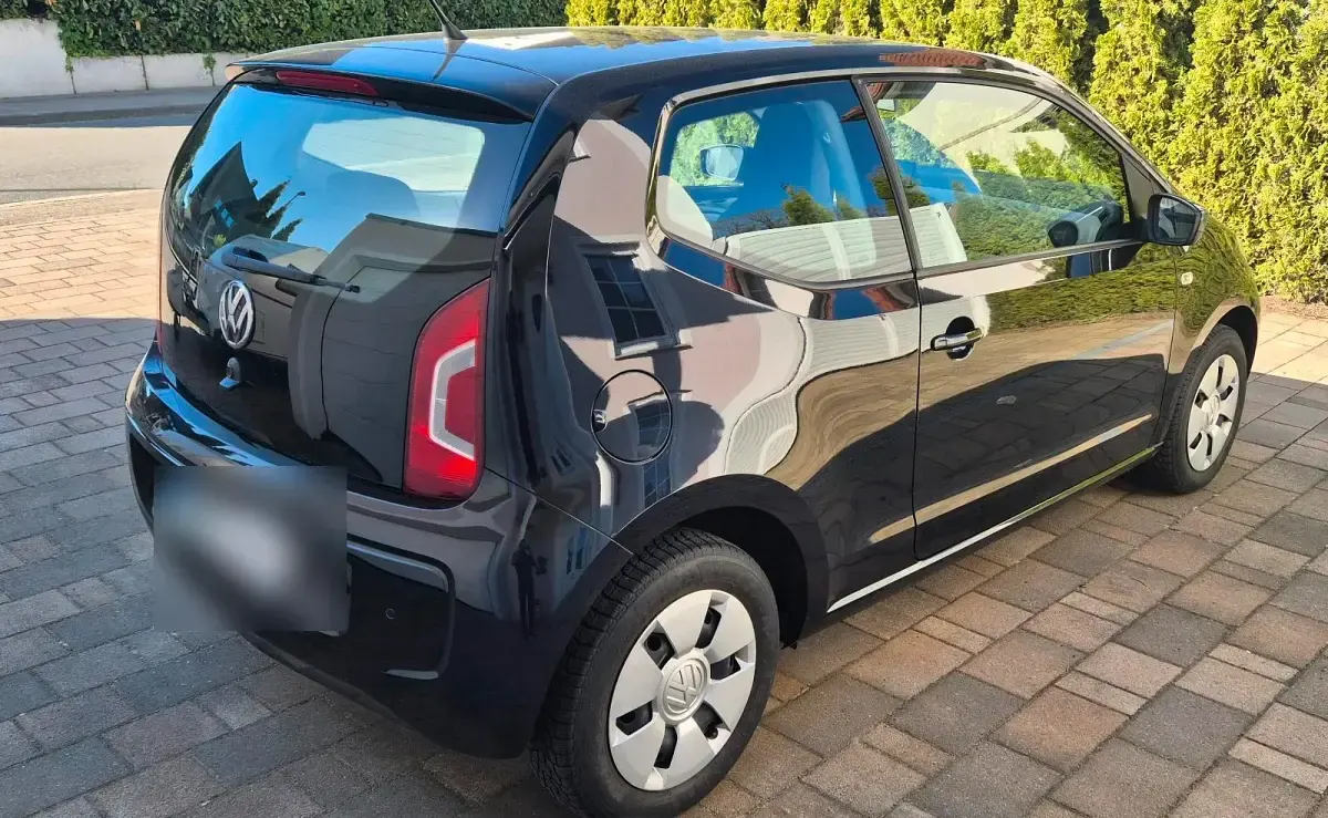Używany VW up! move up! 60 KM (44 kW) 2012 Czarny Hatchback