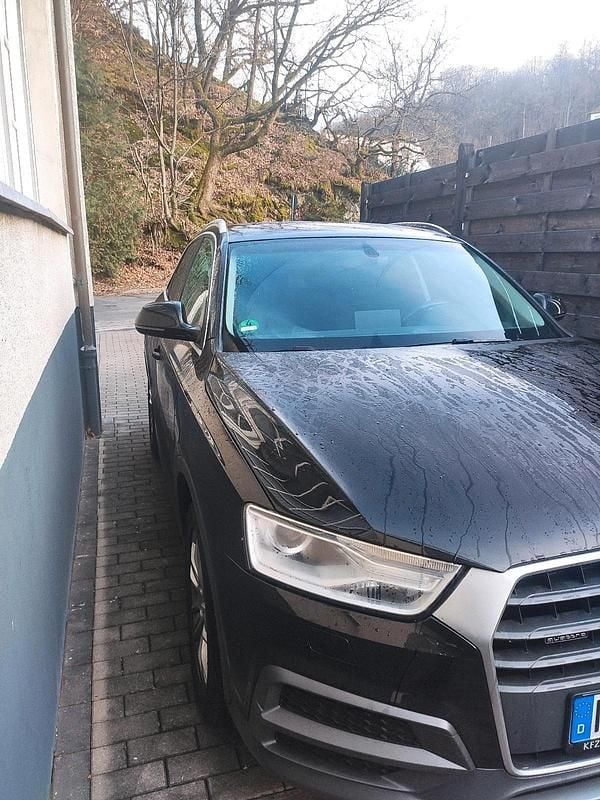 Gebraucht Audi Q3 Sport 179 PS (131 kW) 2016 SUV