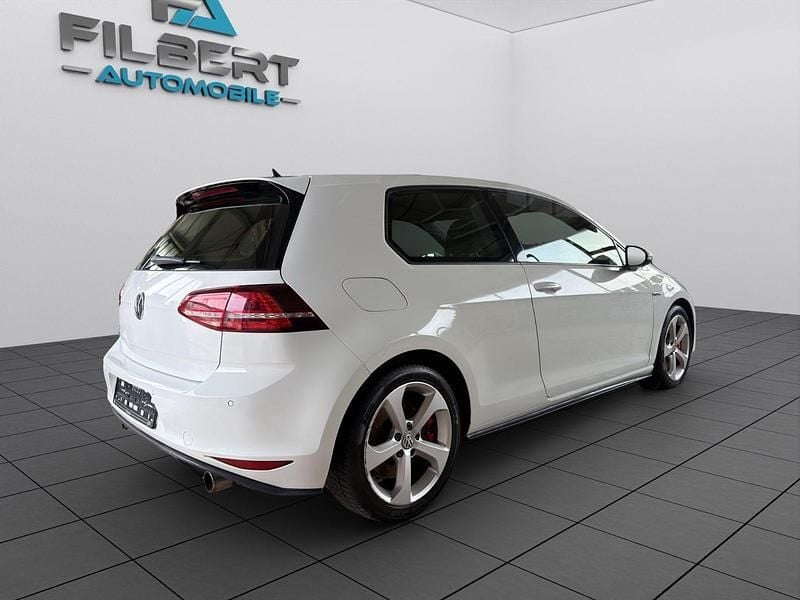 Second-hand VW Golf VII GTI 230 CP (169 kW) 2016 Alb Berlinǎ