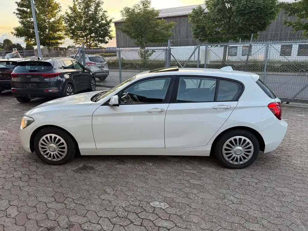 Gebraucht BMW 116 136 PS (100 kW) 2013 Weiß Kleinwagen