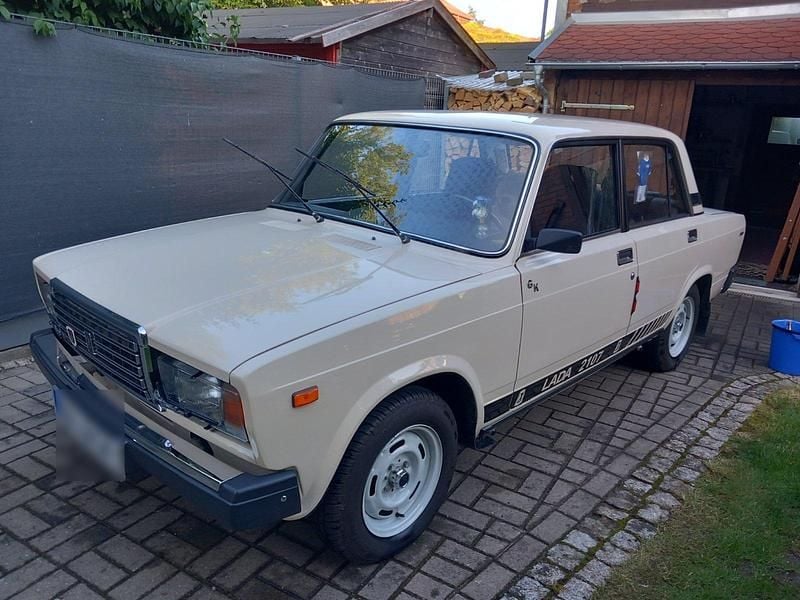 Gebraucht Lada 2107 75 PS (55 kW) 1991 Beige Limousine