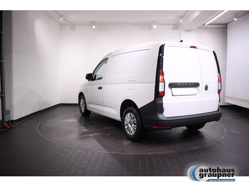 Neu VW Caddy 102 PS (75 kW) 2026 Weiss / candy weiss Van / Kleinbus