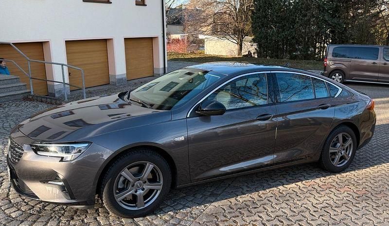 Gebraucht Opel Insignia Elegance 170 PS (125 kW) 2022 Grau Limousine