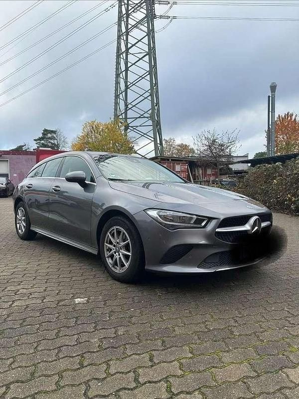 Gebraucht 2020 Mercedes CLA180 Shooting Brake Edition 1 Kombi | 20.300 € (Guter Preis) - Bild 1/4