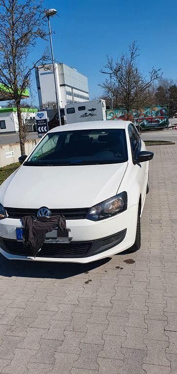 Second-hand VW Polo Life 60 CP (44 kW) 2013 Alb Hatchback