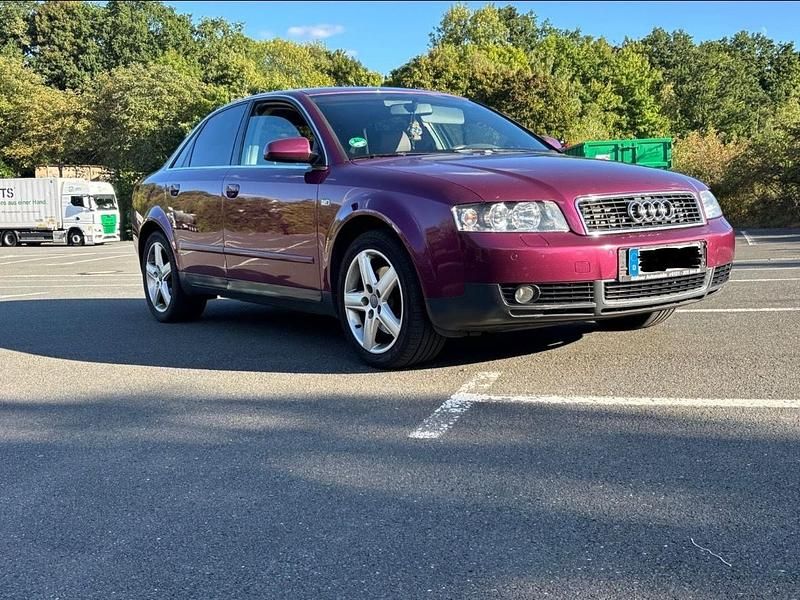 Violet Gebraucht 2003 Audi A4 Limousine | 4.500 € (Teuer) - Bild 1/4
