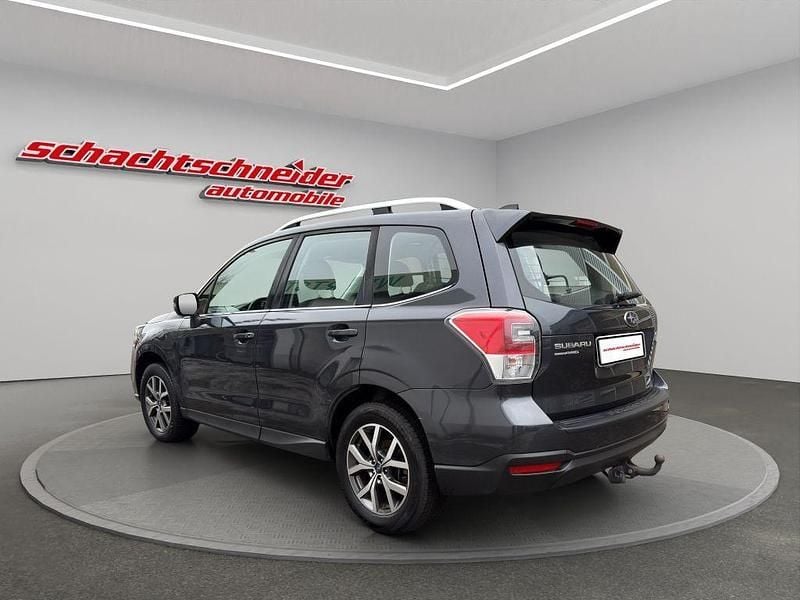 Gebraucht Subaru Forester Exclusive+ 150 PS (110 kW) 2018 Dark grey metallic SUV