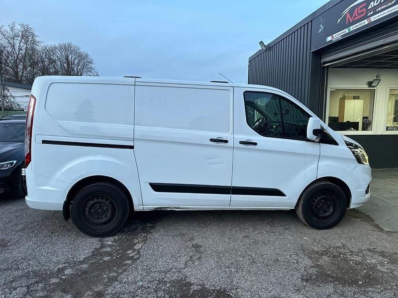Gebraucht Ford Transit Custom Trend 131 PS (96 kW) 2020 Weiß Van / Kleinbus