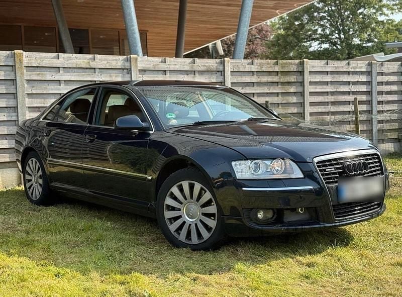 Blau Gebraucht 2007 Audi A8 Limousine | 4.900 € (Superpreis) - Bild 1/4