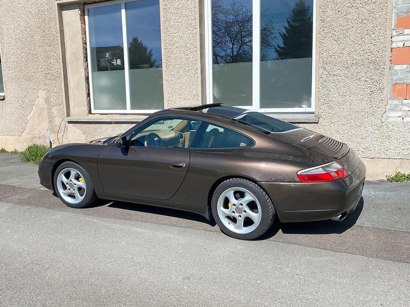 Second-hand Porsche 996 301 CP (221 kW) 2000 Maro Coupe