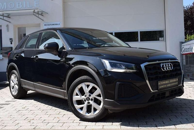 Mythosschwarz Gebraucht 2023 Audi Q2 SUV | 22.999 € (Fairer Preis) - Bild 1/4