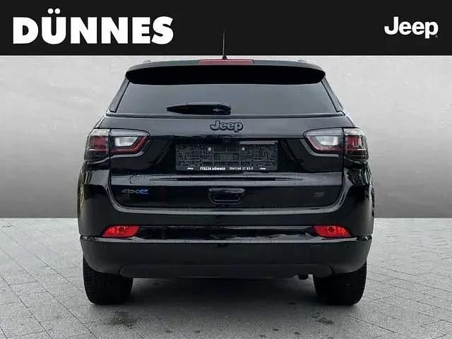 Usado Jeep Compass 241 HP (177 kW) 2022 Preto SUV