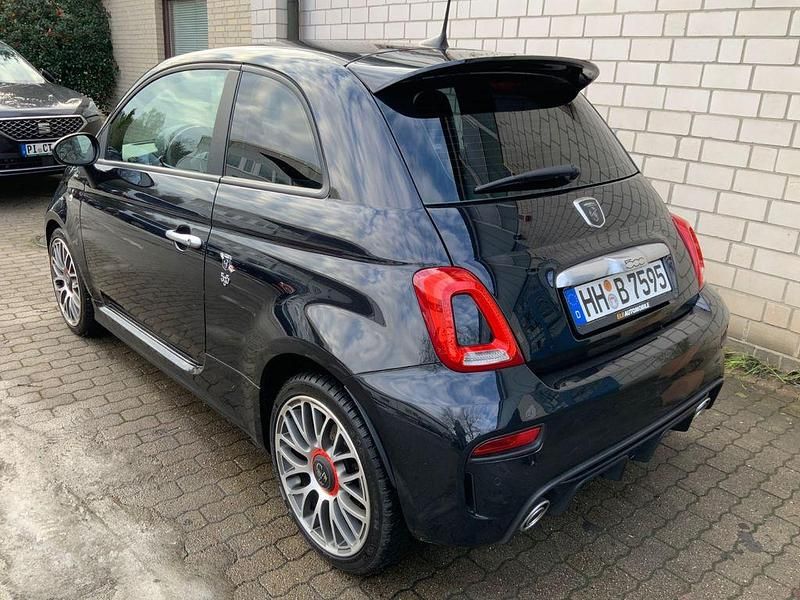 Usado Abarth 595 145 HP (106 kW) 2017 Preto Citadino
