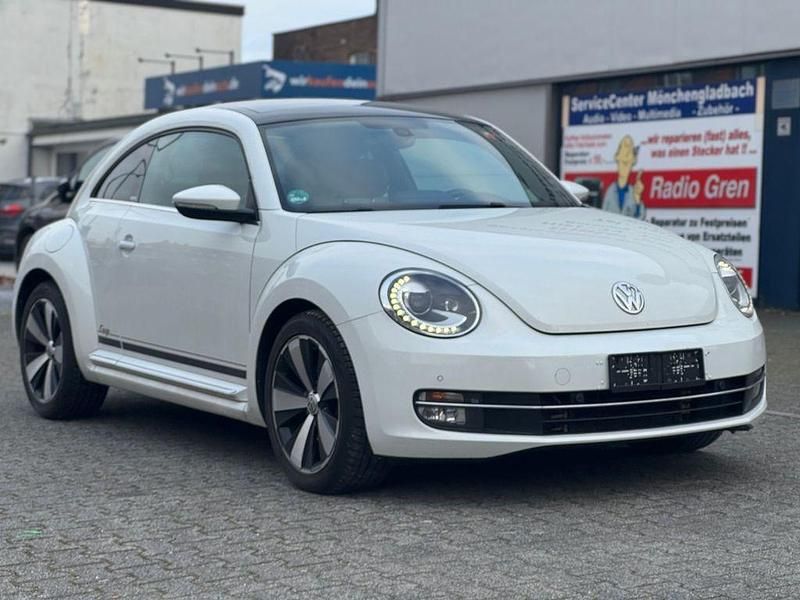 Gebraucht VW Beetle Cup 160 PS (117 kW) 2015 Weiß Kleinwagen