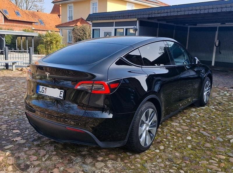 Gebraucht Tesla Model Y RWD 219 kW (299 PS) 2023 Schwarz SUV