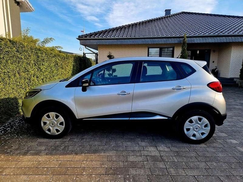 Gebraucht Renault Captur Intens 90 PS (66 kW) 2017 Silber SUV