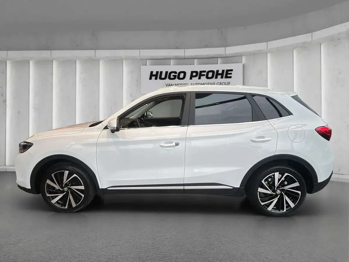 Gebraucht MG ZS Luxury 197 PS (144 kW) 2025 Dover white uni SUV