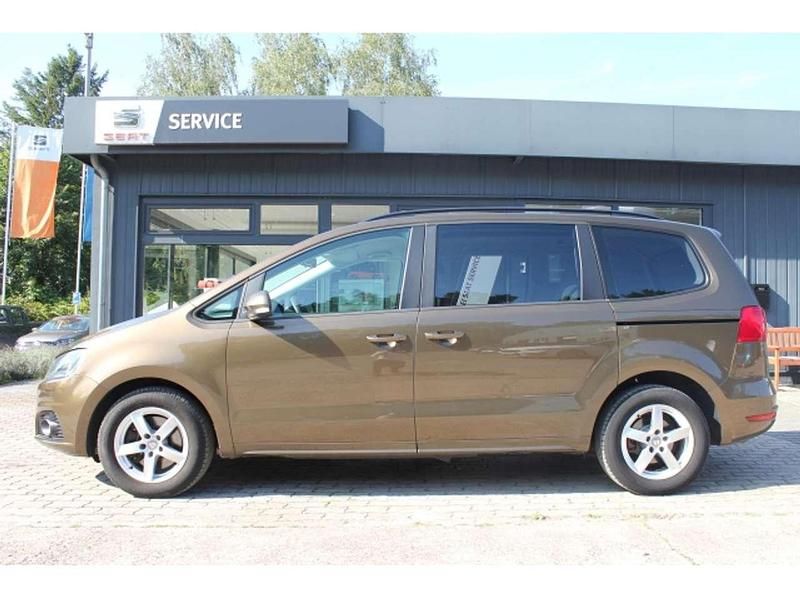 Gebraucht Seat Alhambra Reference 140 PS (102 kW) 2011 Boal braun Van / Kleinbus