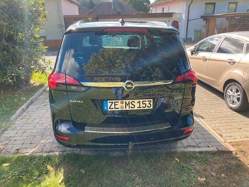 Gebraucht Opel Zafira Tourer 170 PS (125 kW) 2018 Schwarz Van / Kleinbus