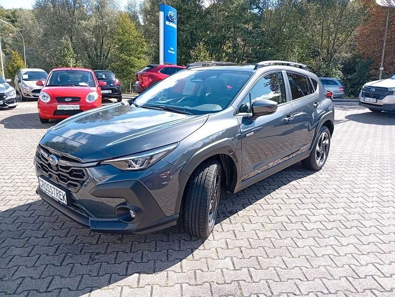 Neu Subaru Crosstrek Platinum 136 PS (100 kW) 2025 Grau SUV