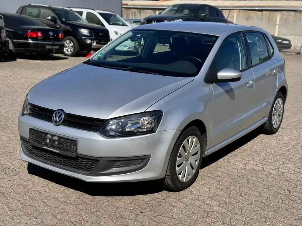 Gebraucht VW Polo 69 PS (50 kW) 2011 Silber Kleinwagen