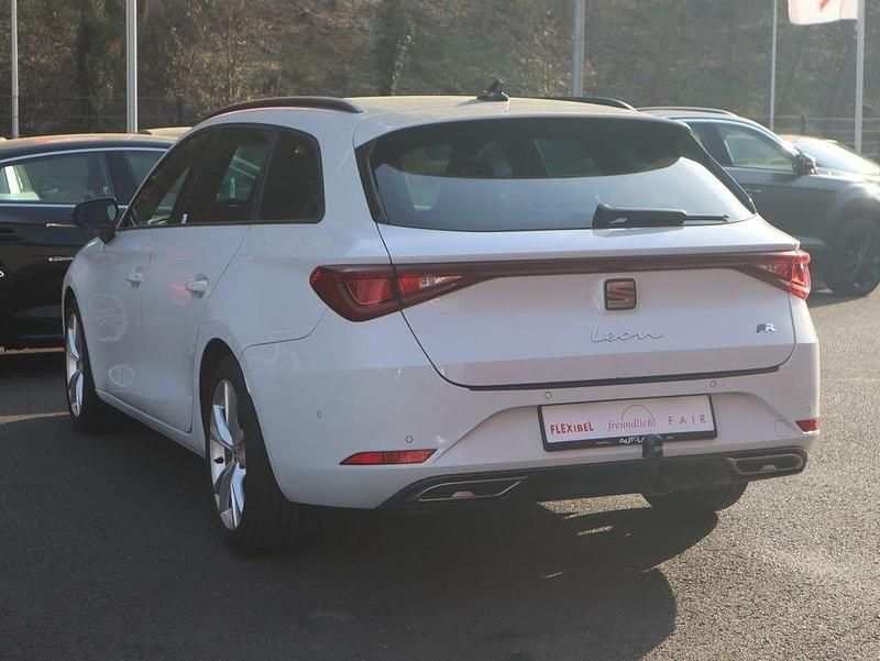 Gebraucht Seat Leon ST FR 150 PS (110 kW) 2021 Weiß Kombi