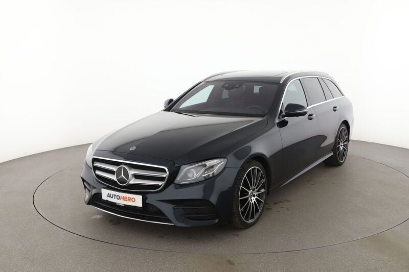 Grün Gebraucht 2017 Mercedes E350 AMG line Kombi | 31.350 € (Fairer Preis) - Bild 1/4