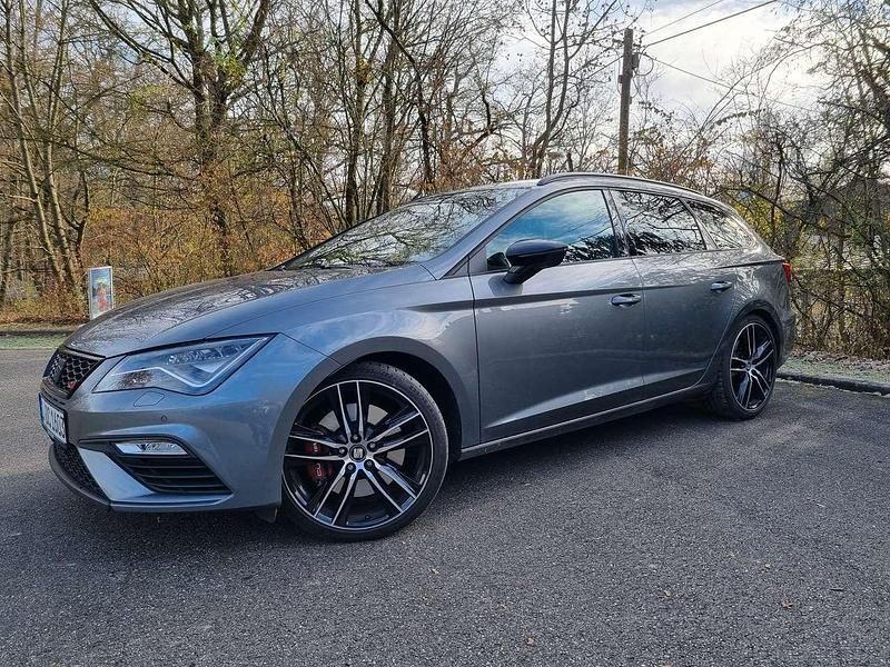 Usata Seat Leon ST 300 CV (220 kW) 2017 Grigio Station wagon