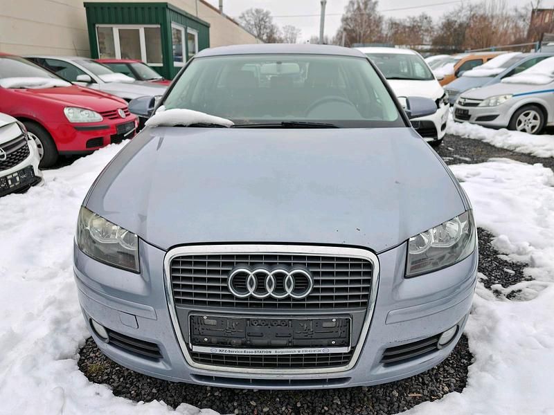 Grau Gebraucht 2007 Audi A3 Sport Kleinwagen | 1.990 € (Superpreis) - Bild 1/4