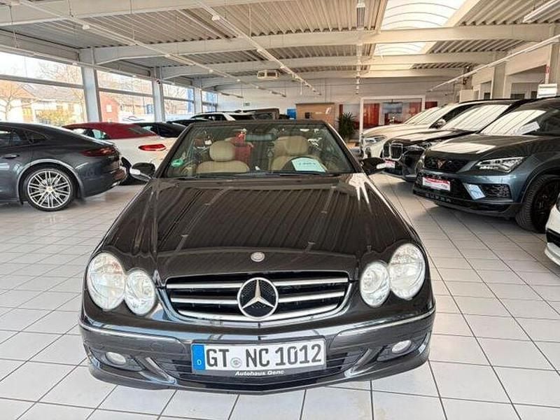 Gebraucht Mercedes CLK280 231 PS (169 kW) 2007 Schwarz Cabrio
