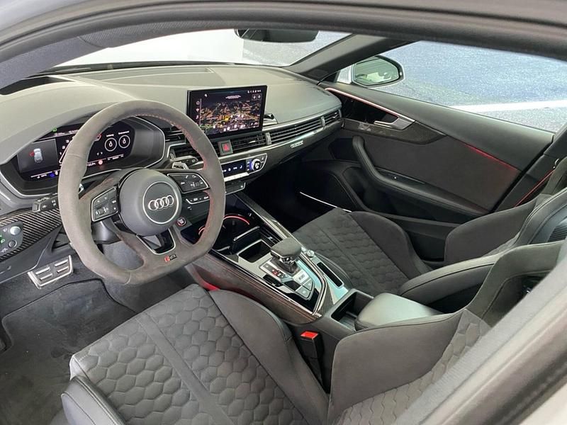 Second-hand Audi RS4 Competition 470 CP (345 kW) 2024 Gri Break