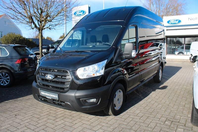 Gebraucht Ford Transit Trend 131 PS (96 kW) 2024 Schwarz Limousine