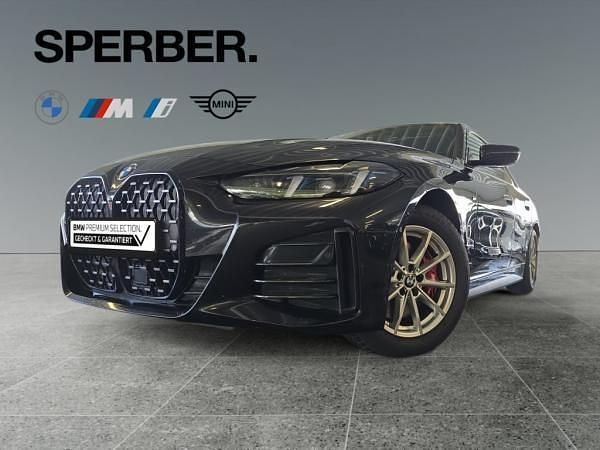 Schwarz (saphirschwarz) Gebraucht 2024 BMW 430 M Sport Coupé | 51.691 € (Etwas zu teuer) - Bild 1/4