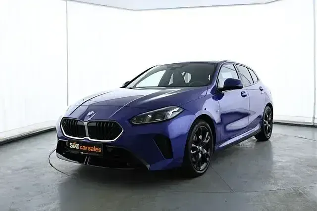 Gebraucht BMW 118 M Sport 150 PS (110 kW) 2025 Blau Kleinwagen