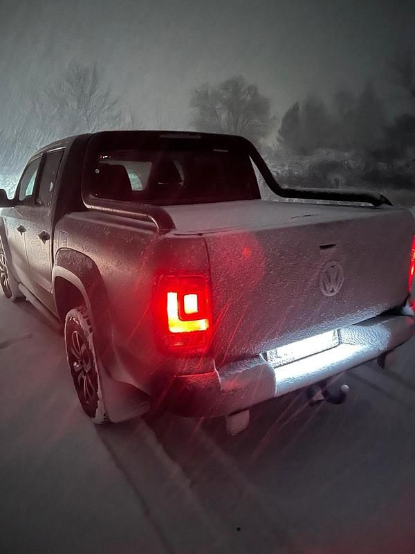 Gebraucht VW Amarok 132 PS (97 kW) 2015 Grau Pickup